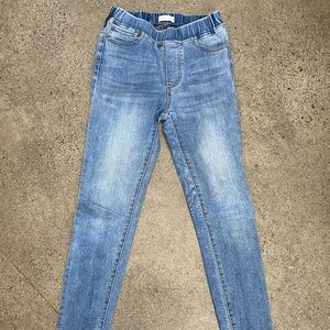 Grace & Lace Jeggings